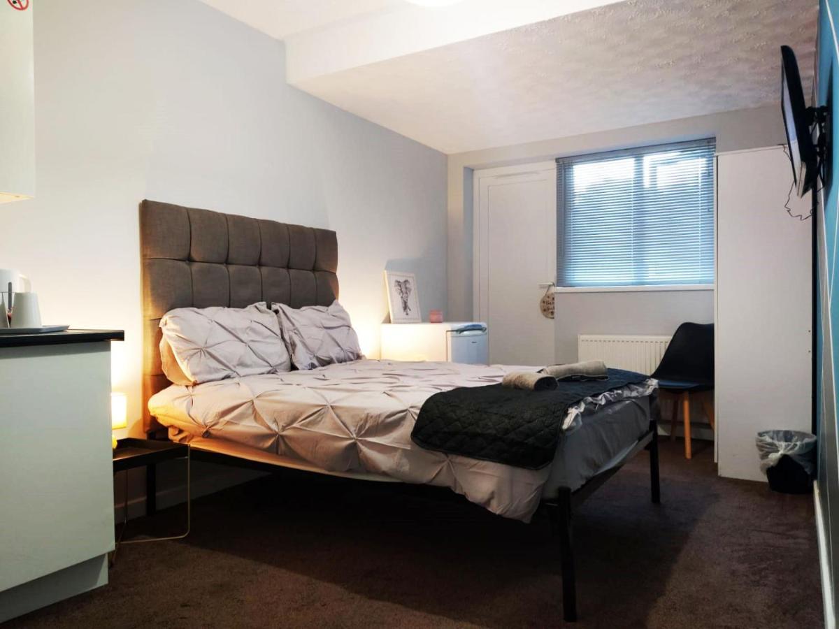 Bankwell Guest House Манчестър Екстериор снимка