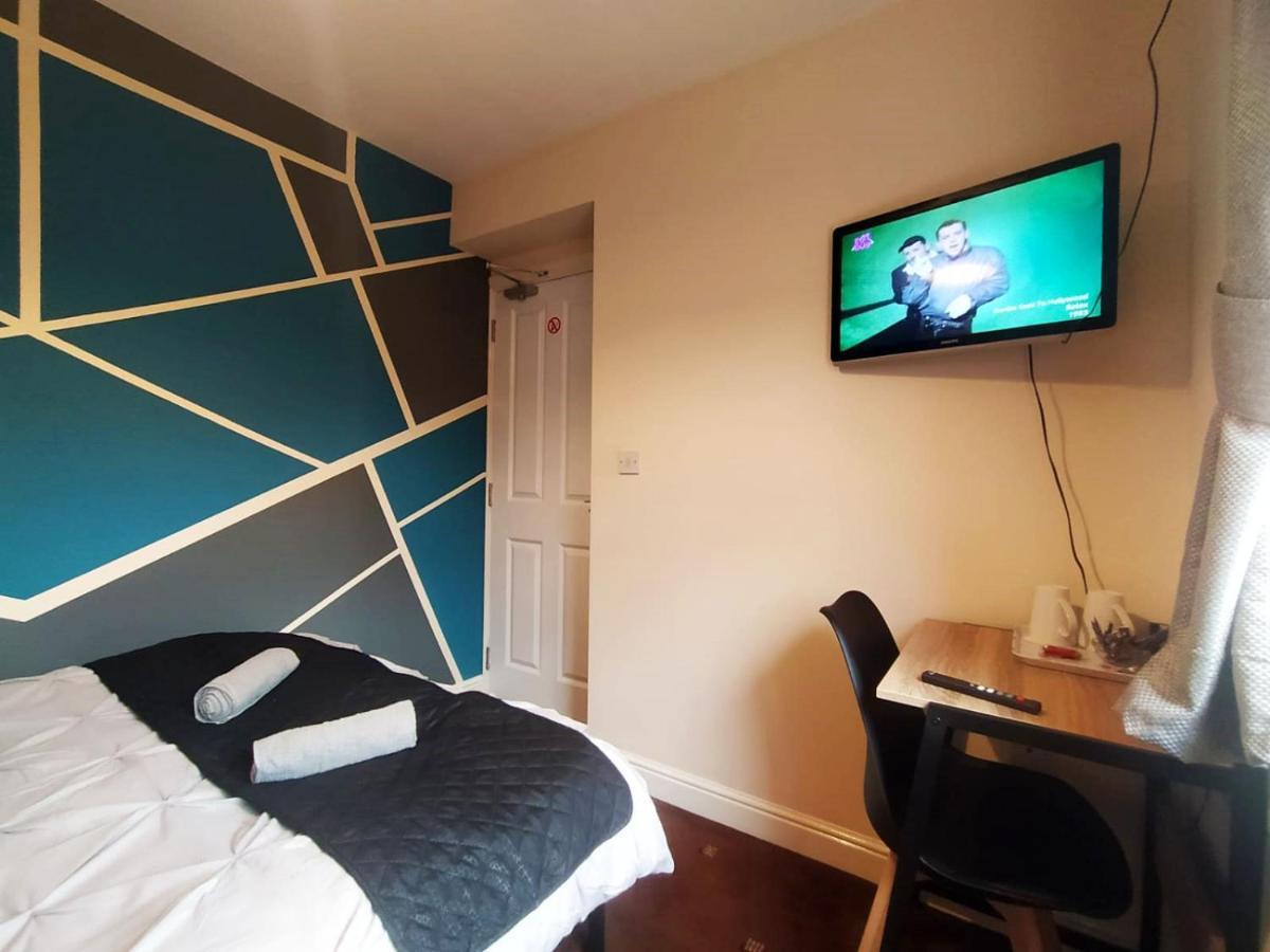 Bankwell Guest House Манчестър Екстериор снимка