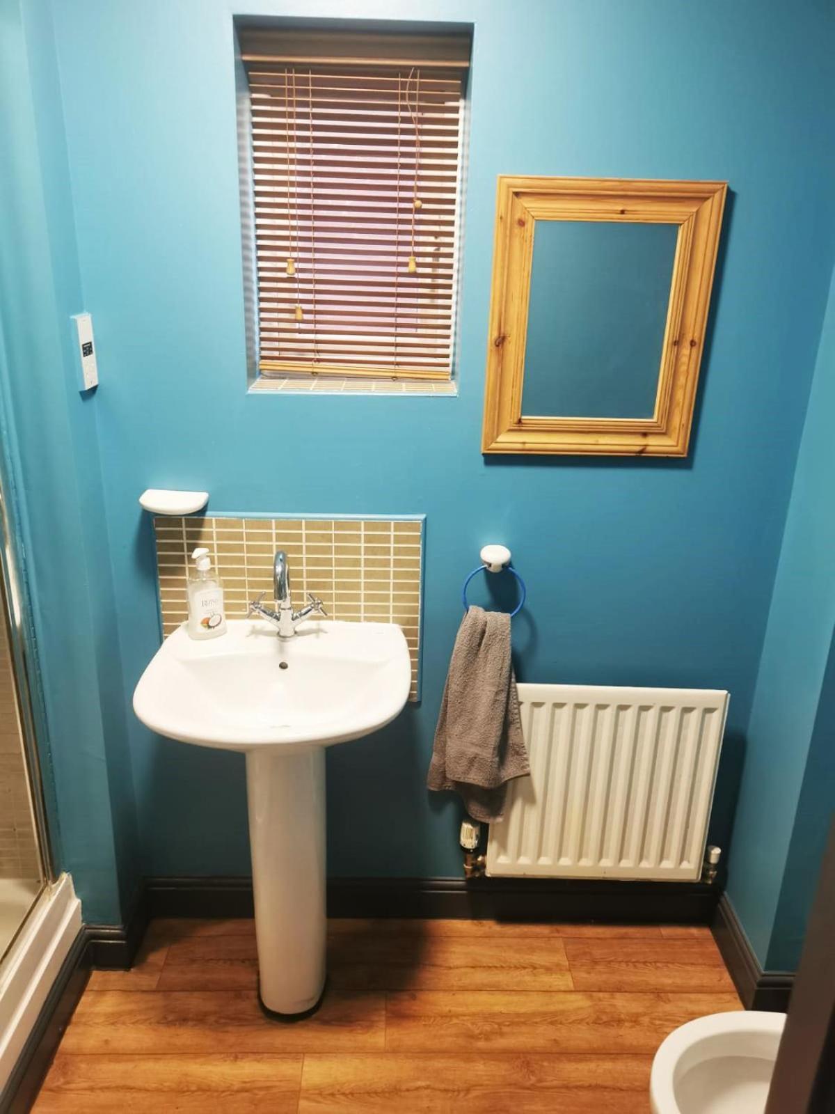 Bankwell Guest House Манчестър Стая снимка